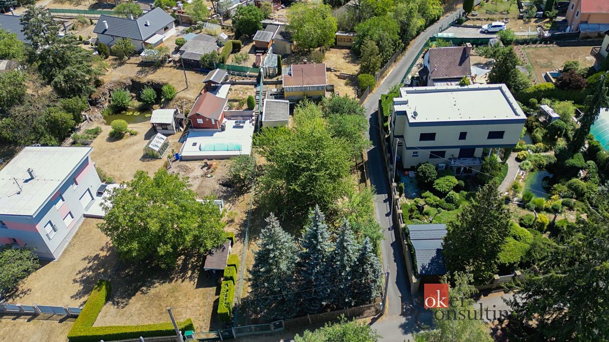 Prodej stavebního pozemku 1127 m² – fotografie 2
