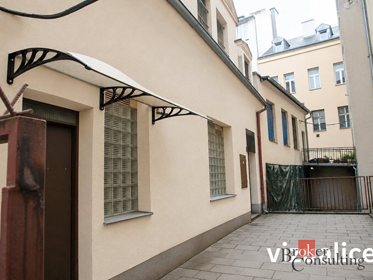 Комерційне приміщення на продаж, 145 м² (27 з 27)