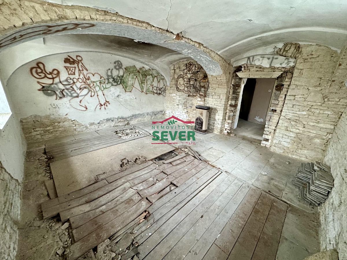 Prodej rodinného domu 200 m², pozemek 493 m² – fotografie 4