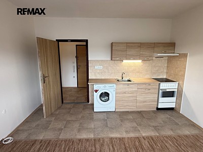 Квартира 2+kk в оренду, 42 м² (3 з 10)