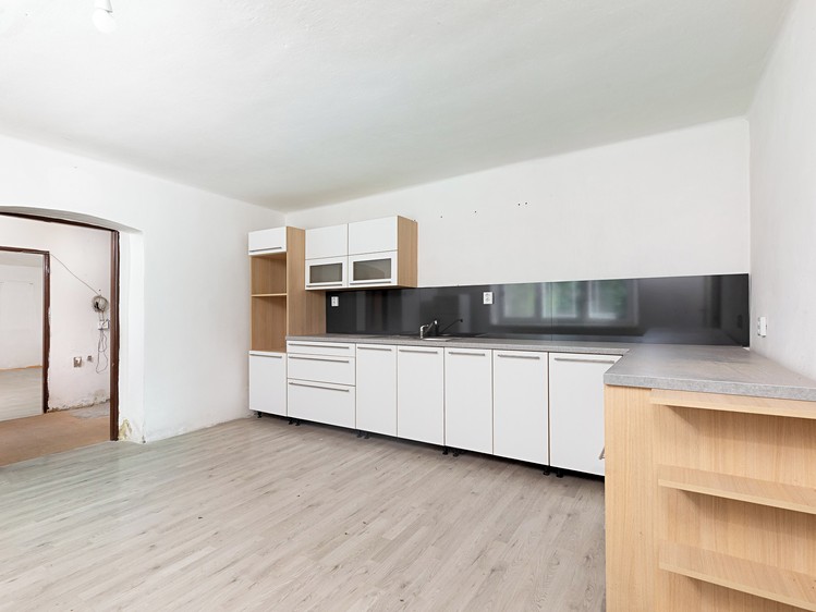 Prodej domu, 200 m² (9 z 32)