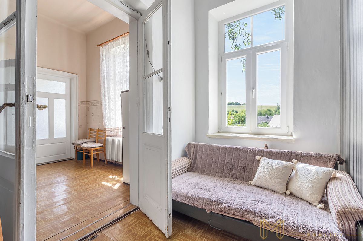 Prodej rodinného domu 139 m², pozemek 1117 m² – fotografie 4