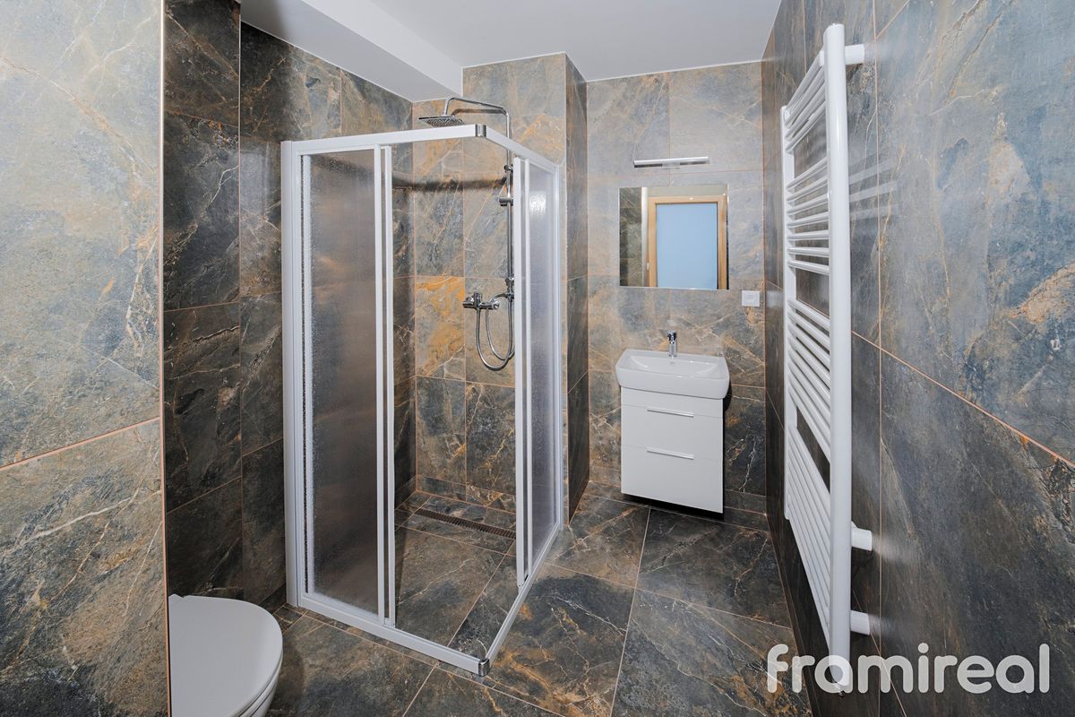 Pronájem bytu 1+kk 26 m² – fotografie 4