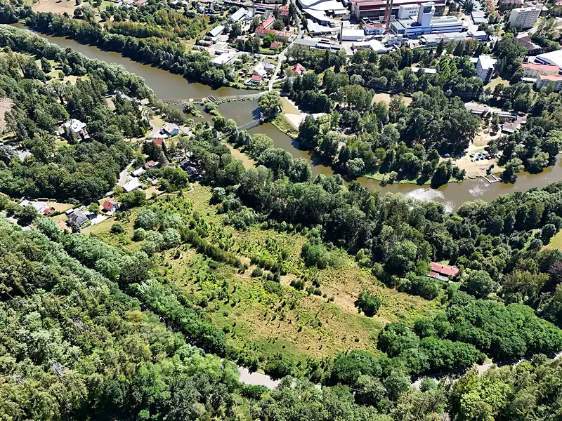 Prodej stavebního pozemku 34100 m², Sázava – náhled fotky 3