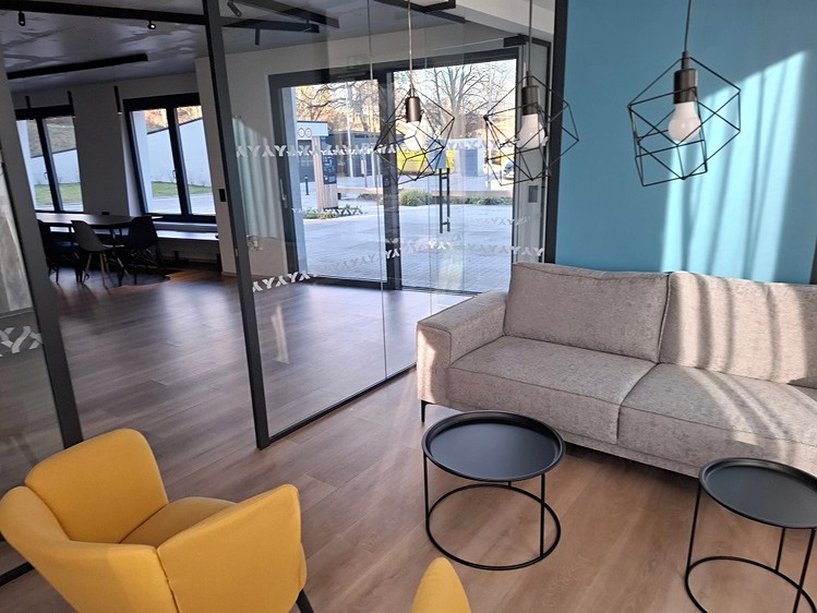 Комерційне приміщення на продаж, 80 м² (39 з 50)