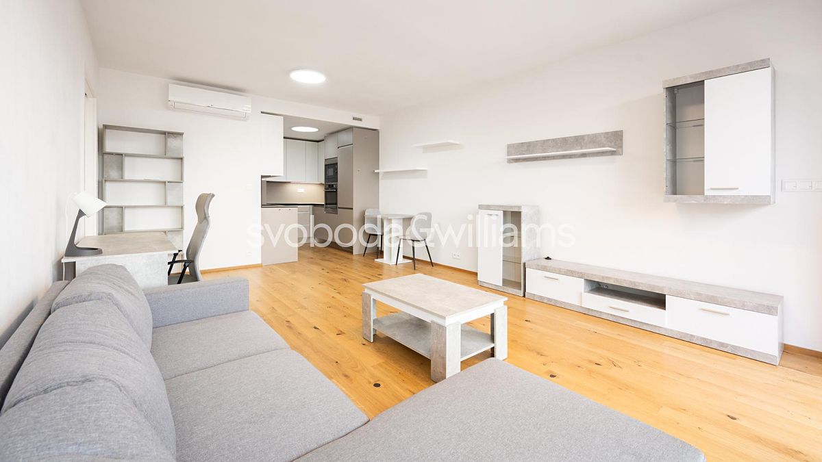 Pronájem bytu 2+kk 54 m²