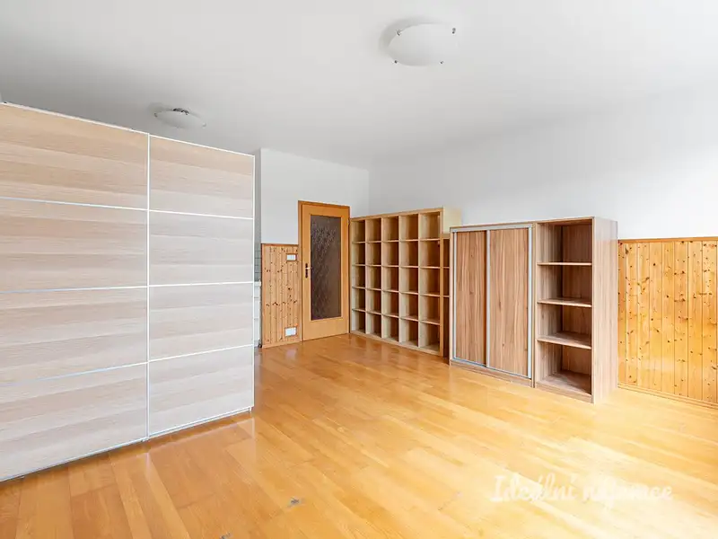 Pronájem bytu 2+kk 52 m², Praha – náhled fotky 3