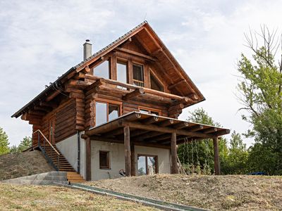 Prodej rodinného domu 122 m², pozemek 1322 m²