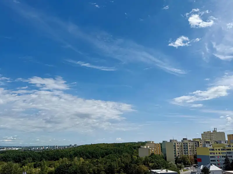 Prodej bytu 1+kk 30 m², Praha – náhled fotky 2