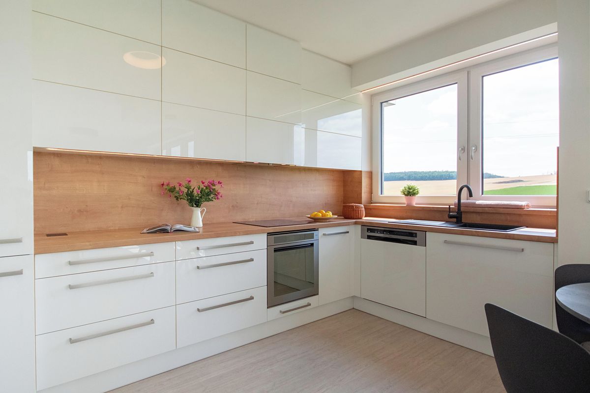 Pronájem bytu 2+kk 62 m² – fotografie 3
