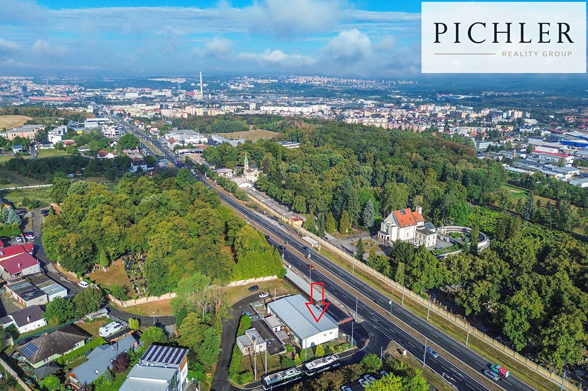 Pronájem obchodního prostoru 330 m² – fotografie 5