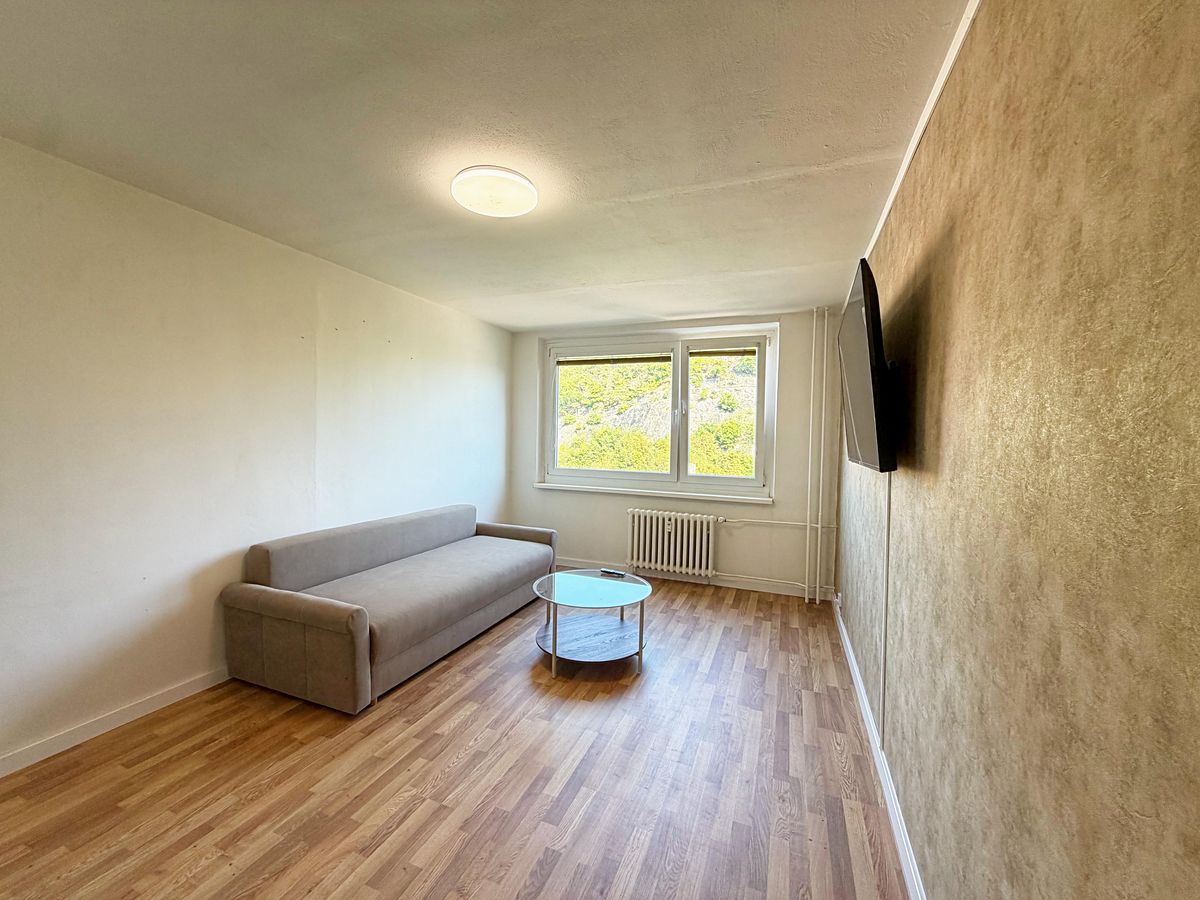 Pronájem bytu 2+kk 44 m² – fotografie 2