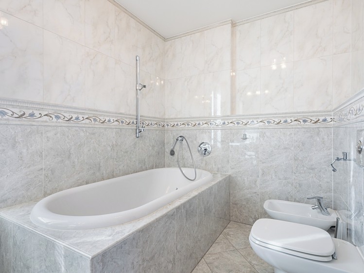 Prodej bytu 4+kk, 137 m² (54 z 64)