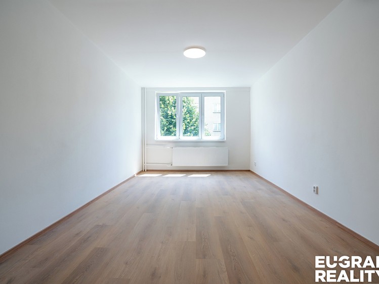 Prodej bytu 2+1, 50 m² (1 z 15)
