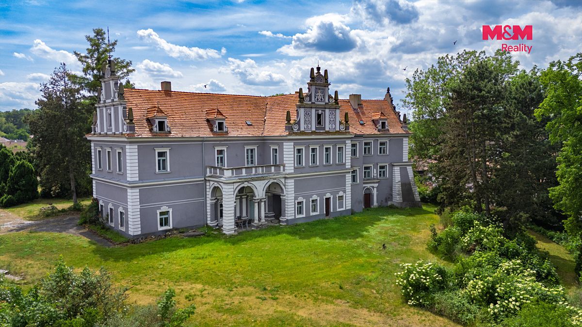 Prodej památky 1075 m², pozemek 7254 m² – fotografie 2