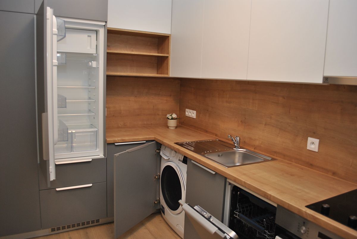 Pronájem bytu 1+kk 28 m² – fotografie 5