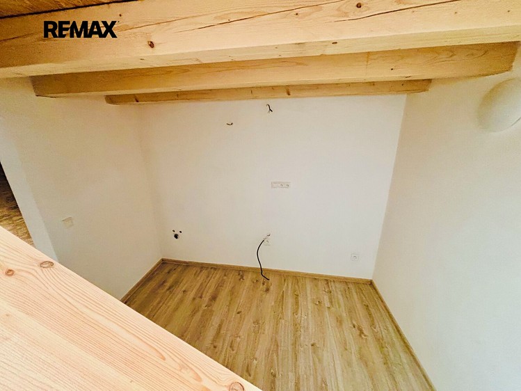 Wohnung 2+1 zur Miete, 41 m² (4 von 36)