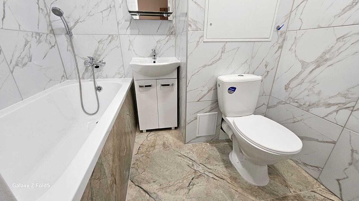 Pronájem bytu 2+kk 40 m² – fotografie 2