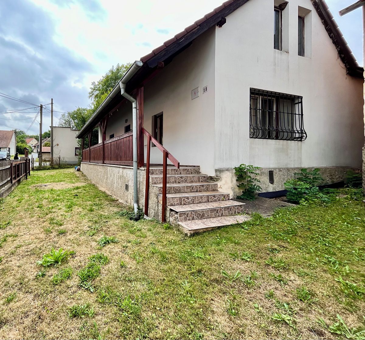 Prodej rodinného domu 78 m², pozemek 1968 m² – fotografie 5
