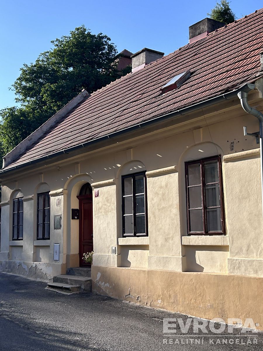 Prodej rodinného domu 50 m², pozemek 555 m² – fotografie 2