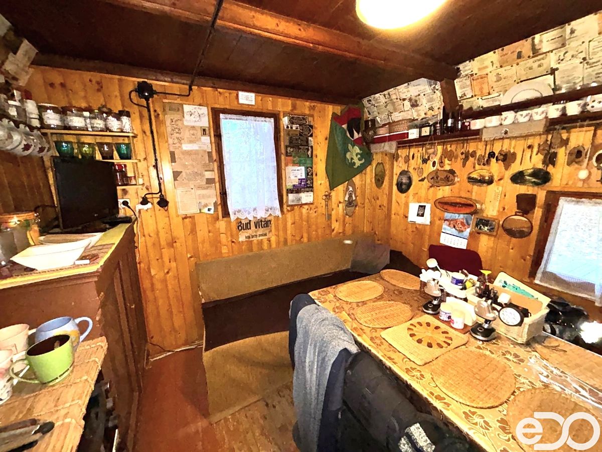 Prodej chaty 20 m², pozemek 1500 m² – fotografie 5