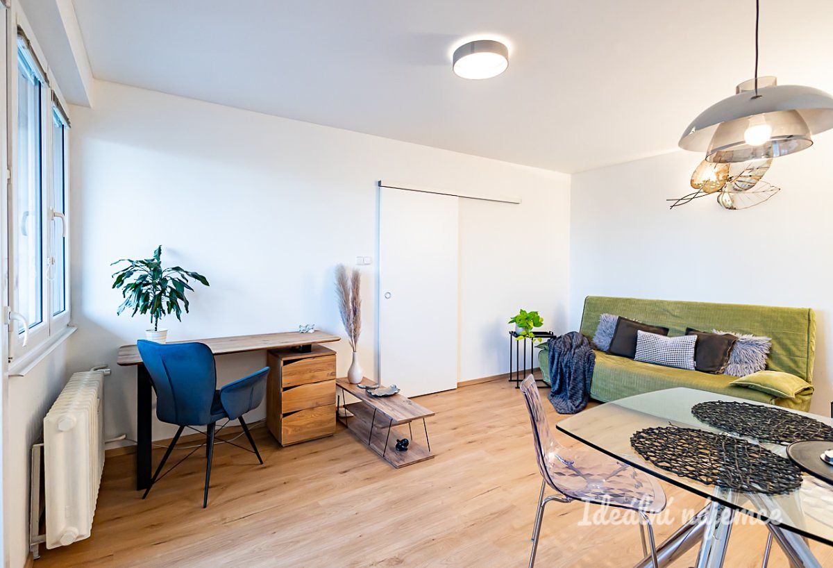 Pronájem bytu 2+1 49 m² – fotografie 3