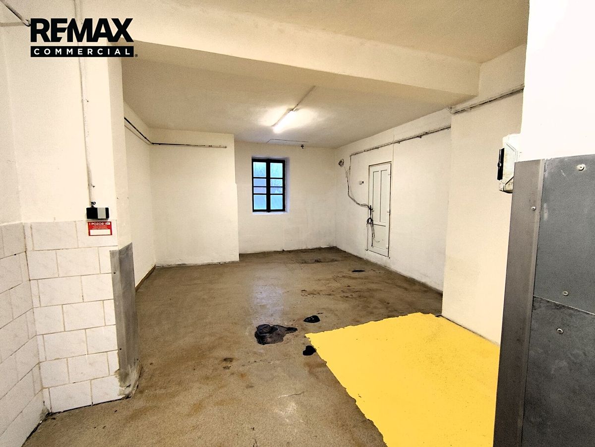 Pronájem výrobní haly, prostoru 159 m² – fotografie 3
