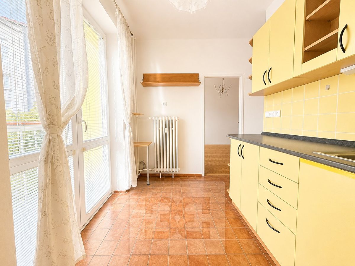 Pronájem bytu 2+1 56 m²