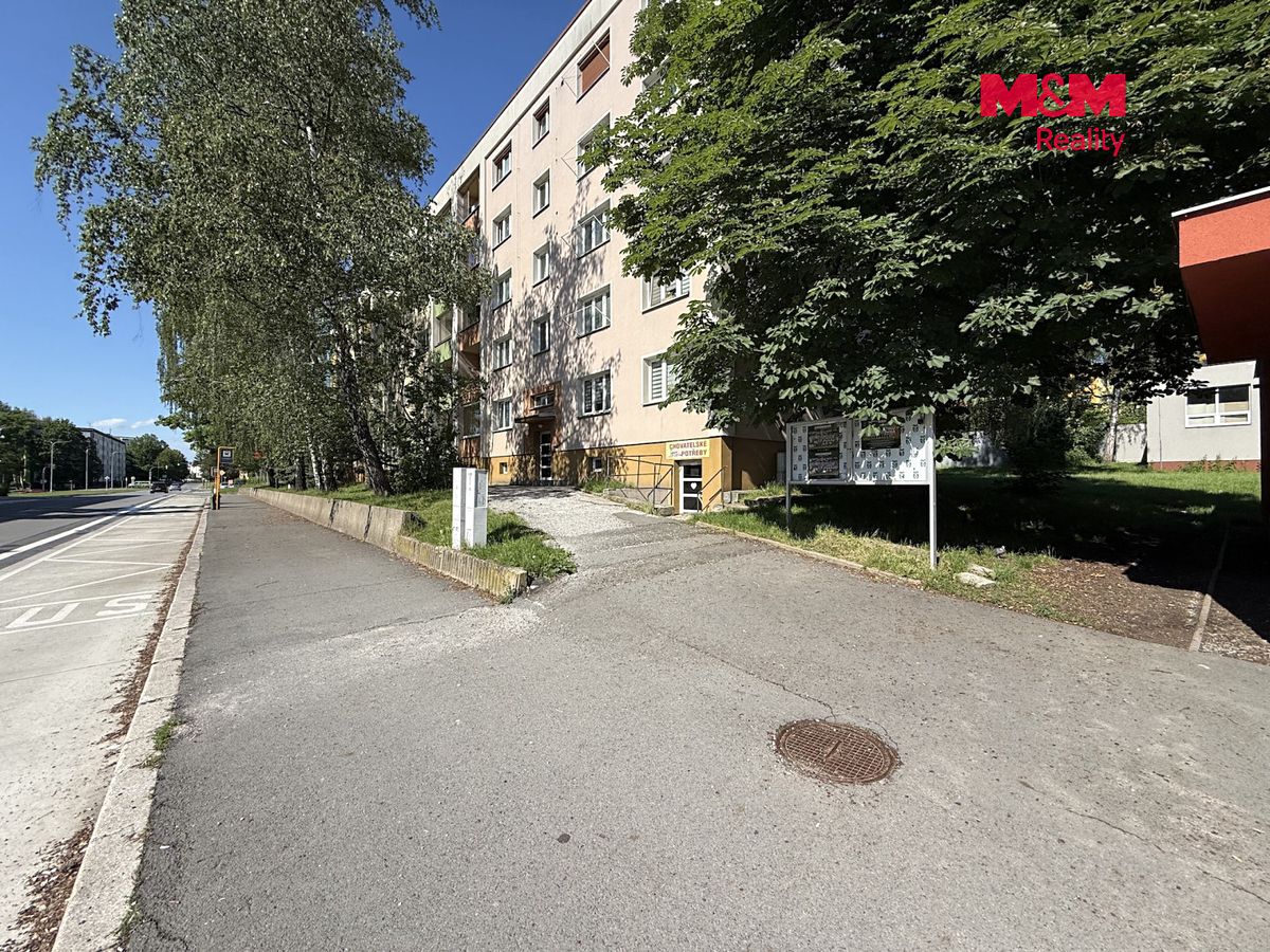 Prodej obchodního prostoru 21 m² – fotografie 2
