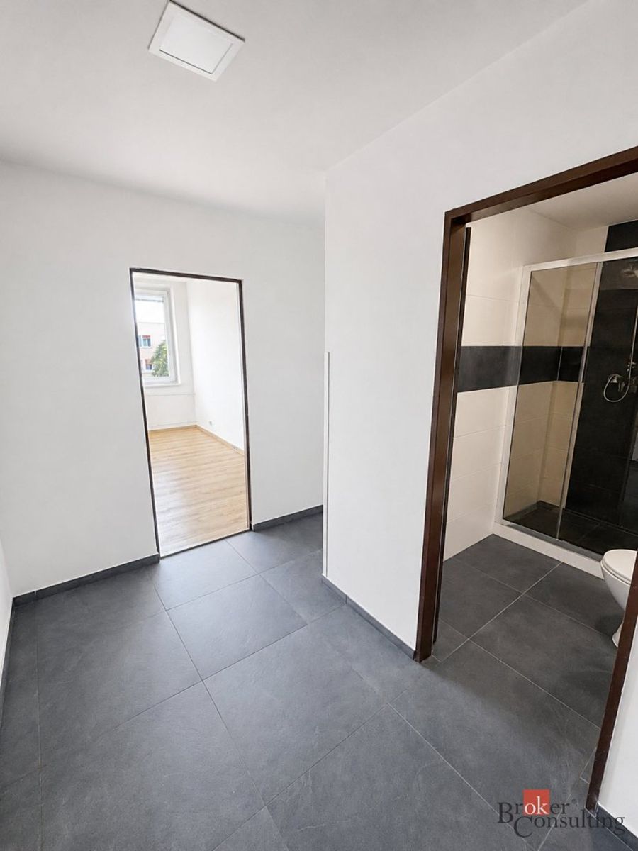 Pronájem bytu 2+kk 40 m² – fotografie 5