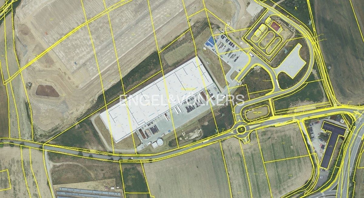 Pronájem skladového prostoru 20000 m² – fotografie 2