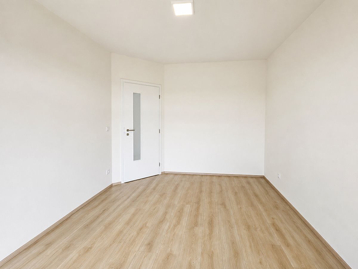 Pronájem bytu 2+kk 43 m² – fotografie 5