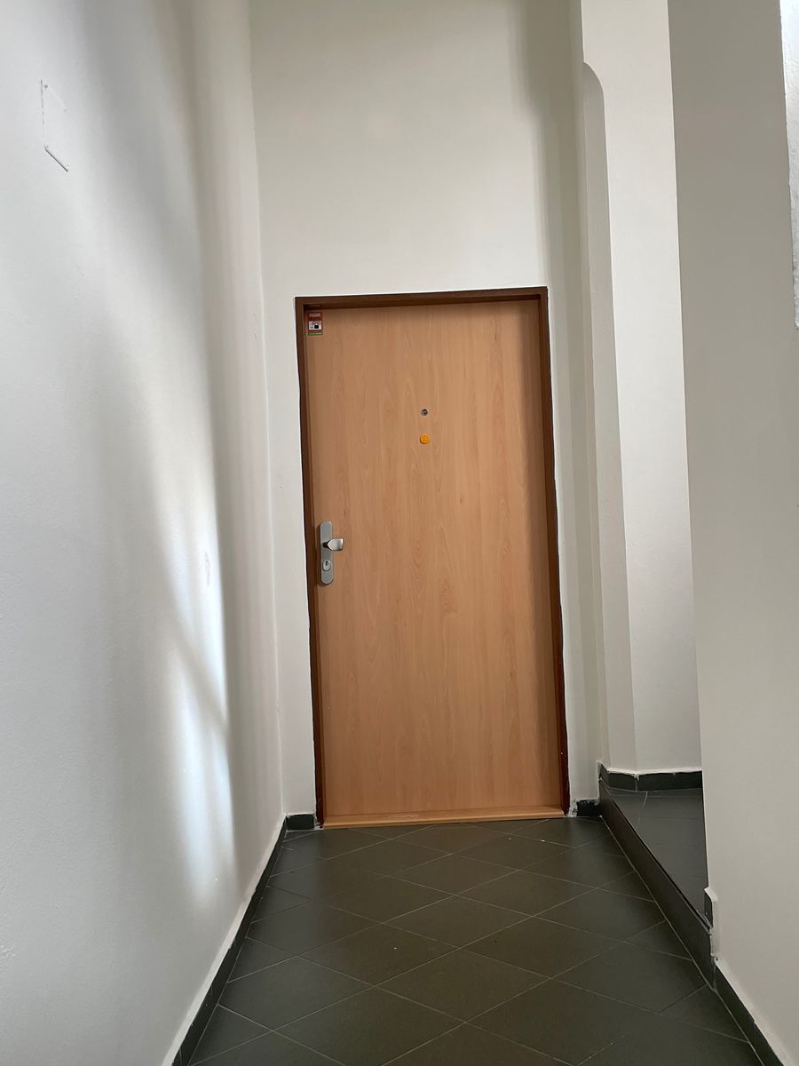 Pronájem bytu 3+1 85 m² – fotografie 3