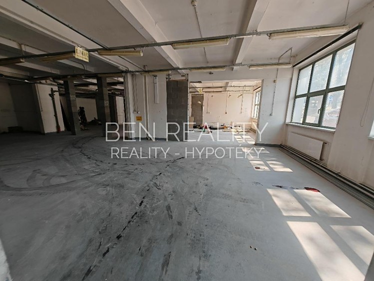 Комерційне приміщення в оренду, 1 436 м² (23 з 24)