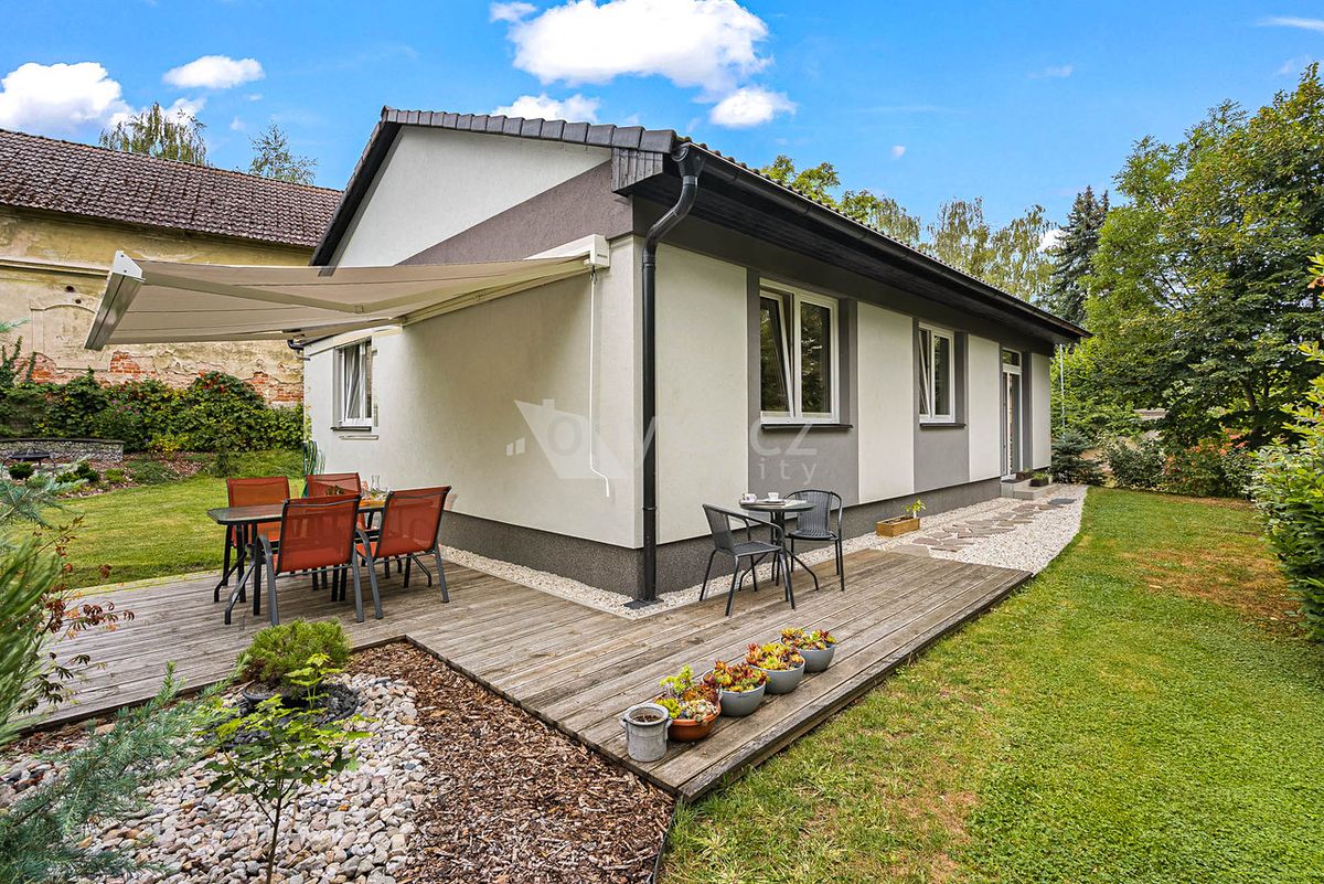 Prodej rodinného domu 86 m², pozemek 332 m² – fotografie 5