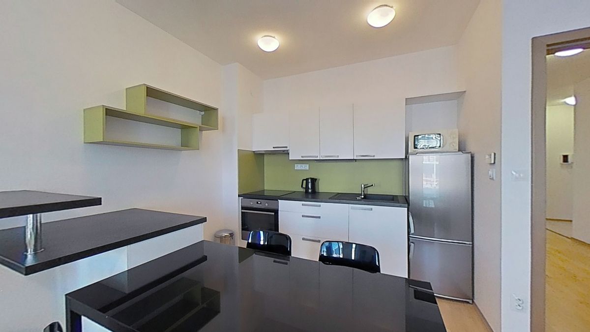 Pronájem bytu 3+kk 87 m²