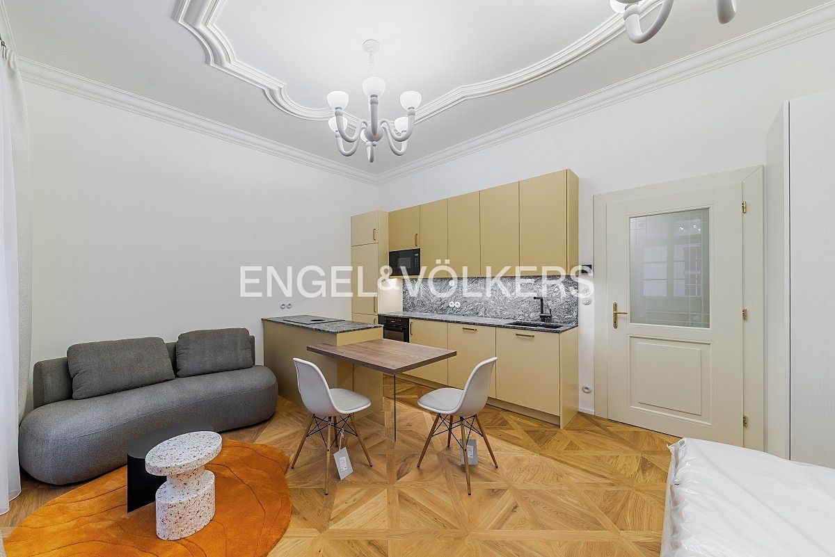 Pronájem bytu 1+kk 39 m² – fotografie 2