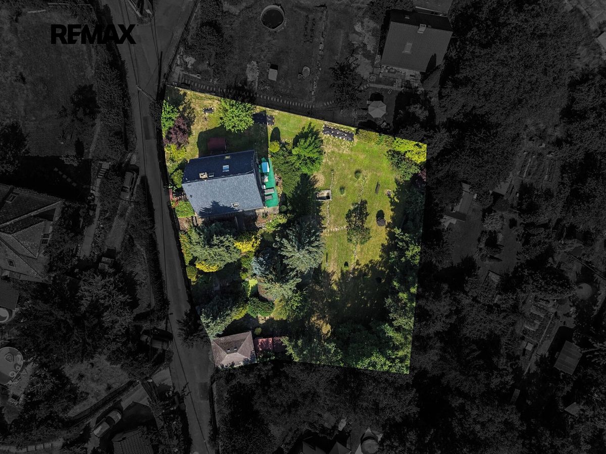 Prodej rodinného domu 160 m², pozemek 1474 m² – fotografie 3