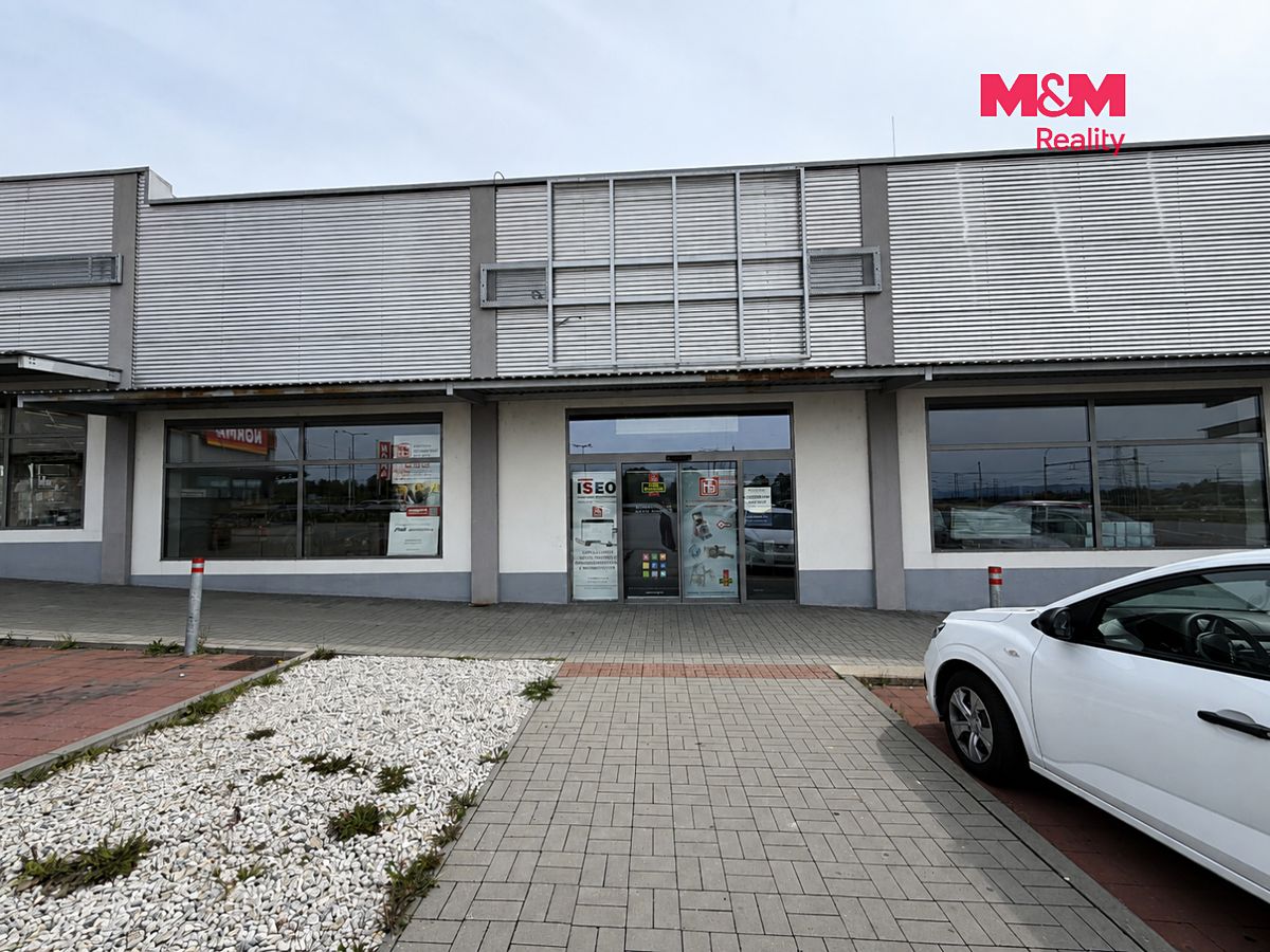 Pronájem obchodního prostoru 420 m² – fotografie 2