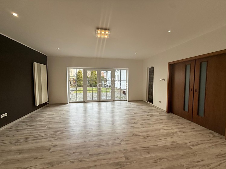 Будинок на продаж, 626 м² (25 з 30)