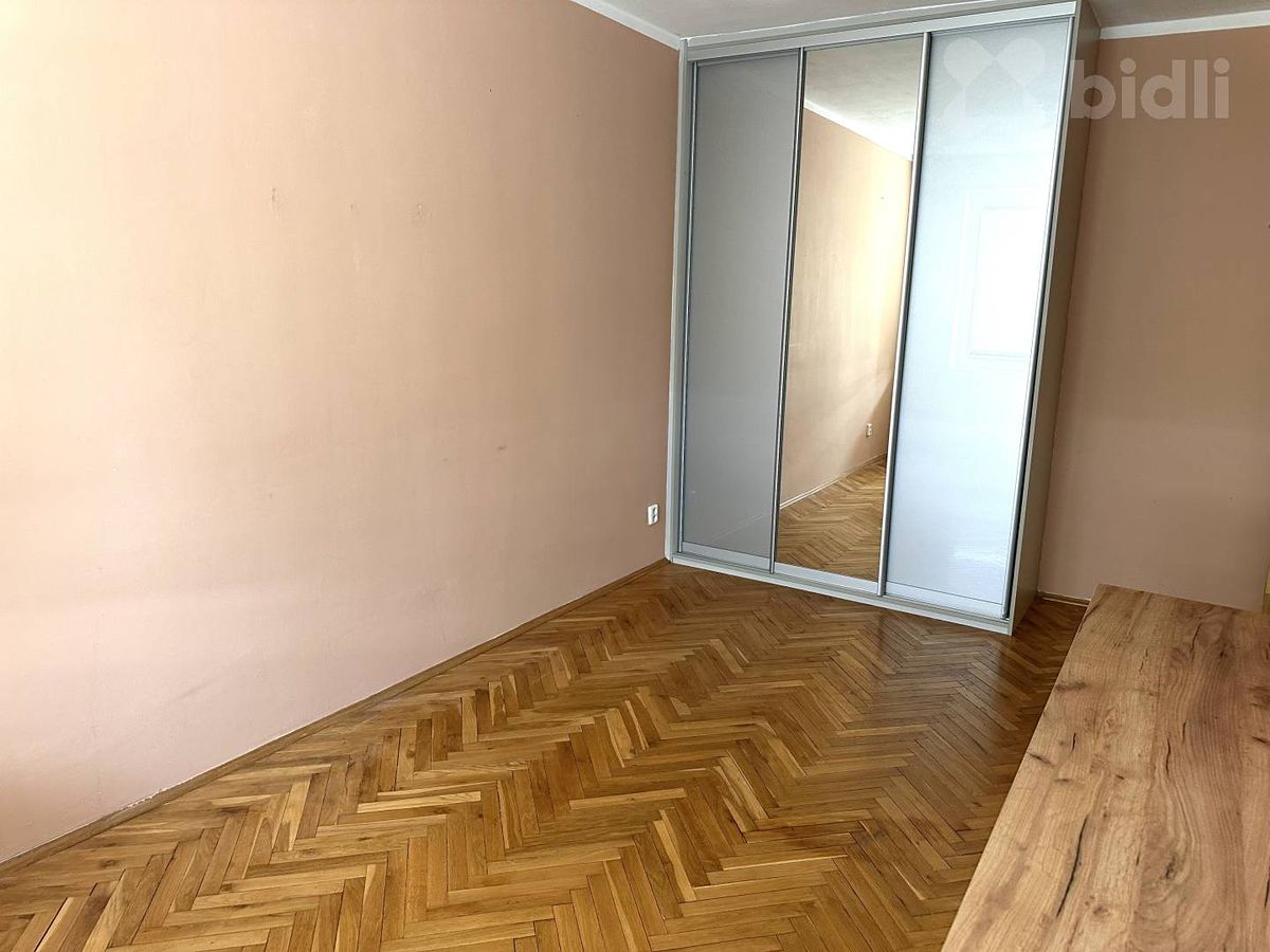 Pronájem bytu 2+kk 49 m² – fotografie 4