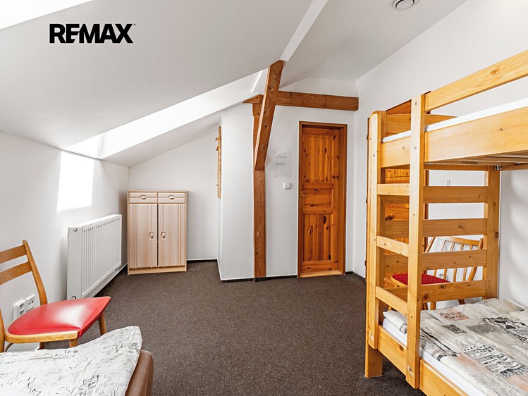 Комерційне приміщення на продаж, 421 м² (20 з 30)