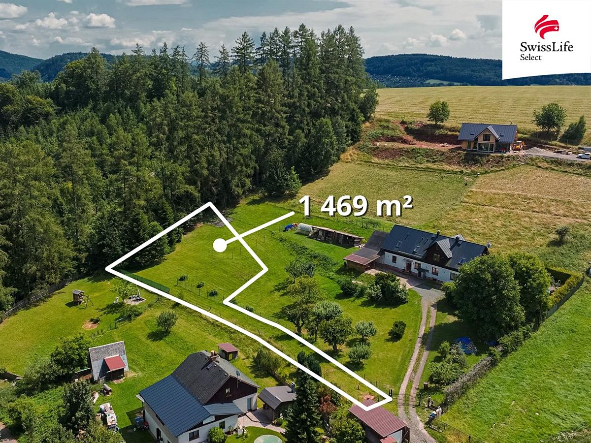 Prodej stavebního pozemku 1469 m² – fotografie 2