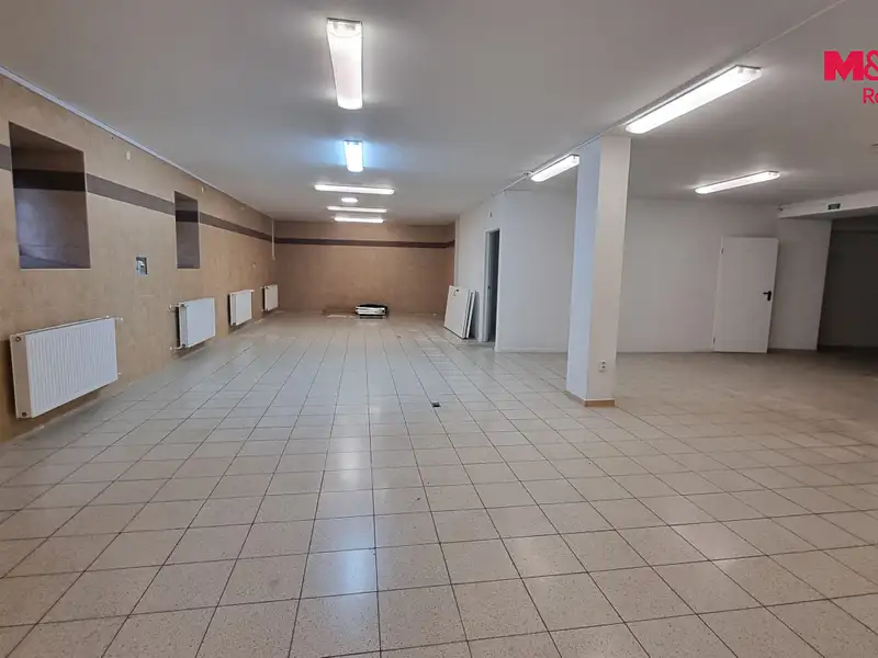 Pronájem obchodního prostoru 230 m², Český Těšín – náhled fotky 2