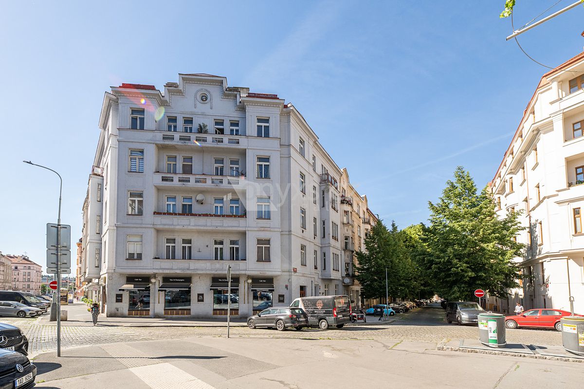 Pronájem bytu 3+1 112 m²
