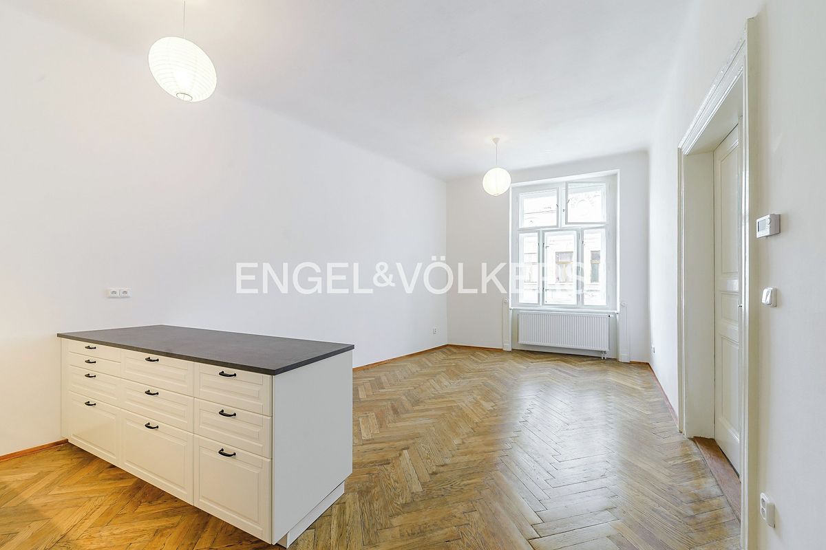 Pronájem bytu 3+kk 88 m²