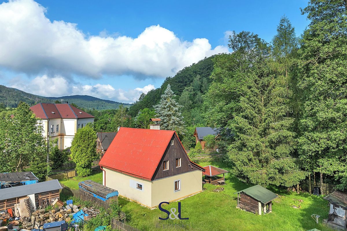Prodej rodinného domu 135 m², pozemek 1112 m² – fotografie 4