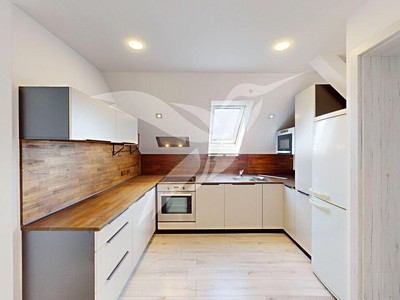 Pronájem bytu 4+kk 72 m²