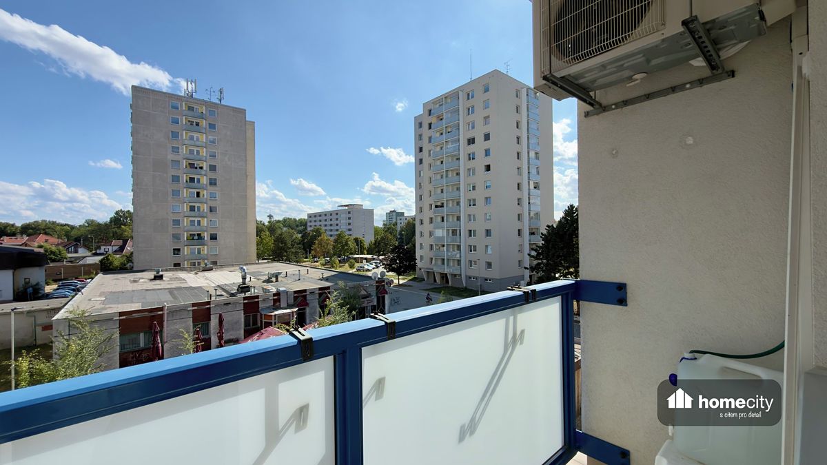 Pronájem bytu 3+kk 68 m² – fotografie 5