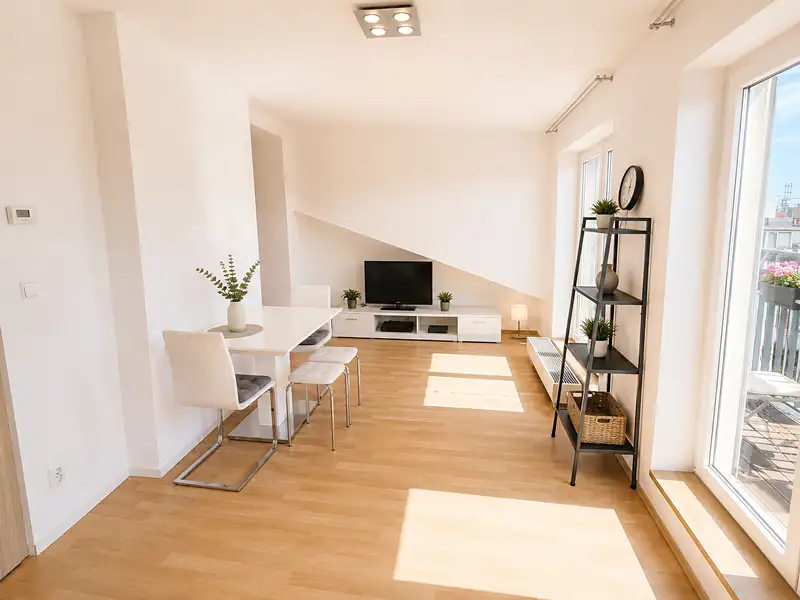 Prodej bytu 2+kk 75 m², Praha – náhled fotky 2